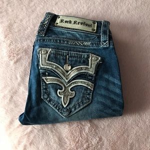 Like new rock revival jeans size 25. By Buckle.